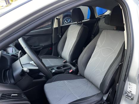 FORD Focus Hatch 1.6 16V 4P FLEX S, Foto 8