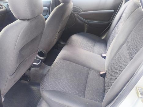 FORD Focus Hatch 1.6 4P, Foto 8