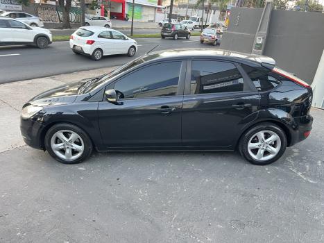 FORD Focus Hatch 1.6 16V 4P FLEX GL, Foto 4