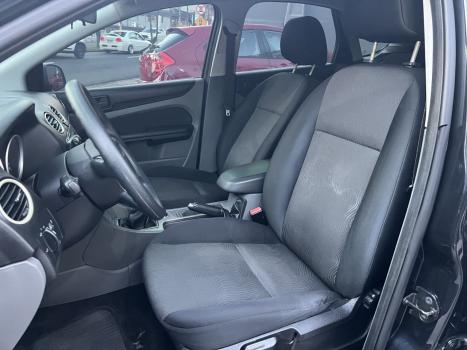 FORD Focus Hatch 1.6 16V 4P FLEX GL, Foto 8