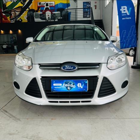 FORD Focus Hatch 1.6 16V 4P SE FLEX, Foto 2