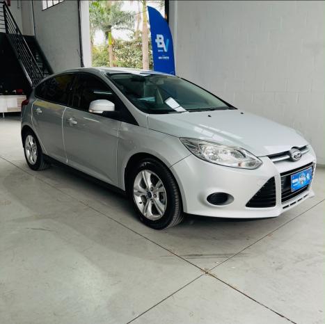 FORD Focus Hatch 1.6 16V 4P SE FLEX, Foto 3