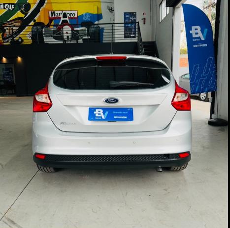 FORD Focus Hatch 1.6 16V 4P SE FLEX, Foto 5