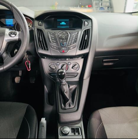 FORD Focus Hatch 1.6 16V 4P SE FLEX, Foto 8