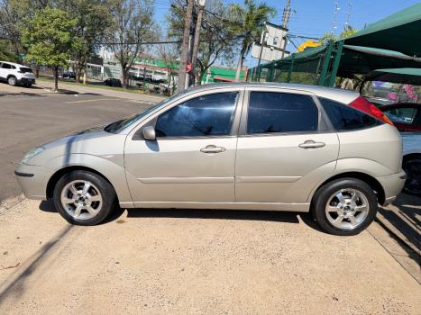 FORD Focus Hatch 1.6 4P, Foto 8