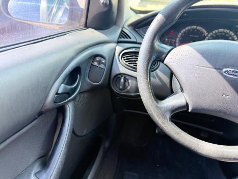 FORD Focus Hatch 1.6 4P, Foto 12