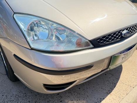 FORD Focus Hatch 1.6 4P, Foto 24