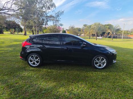 FORD Focus Hatch 1.6 16V 4P SE PLUS FLEX, Foto 10