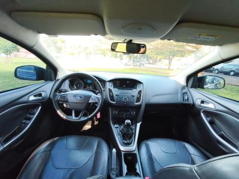 FORD Focus Hatch 1.6 16V 4P SE PLUS FLEX, Foto 12