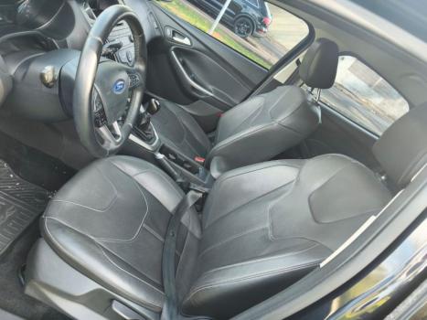 FORD Focus Hatch 1.6 16V 4P SE PLUS FLEX, Foto 14