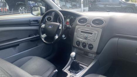 FORD Focus Hatch 1.6 4P, Foto 9