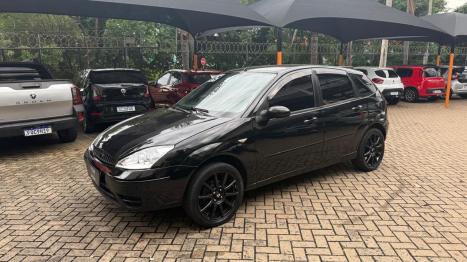 FORD Focus Hatch 1.6 4P, Foto 2