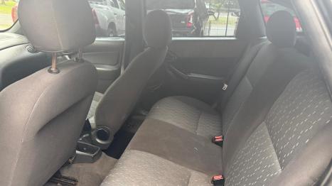 FORD Focus Hatch 1.6 4P, Foto 7