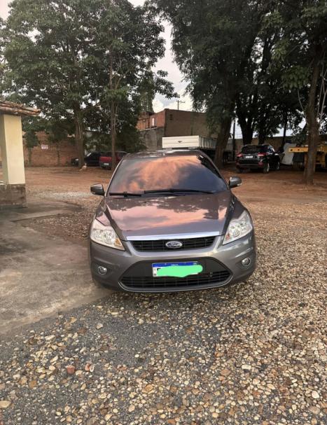 FORD Focus Hatch 2.0 16V 4P GLX AUTOM�TICO, Foto 2