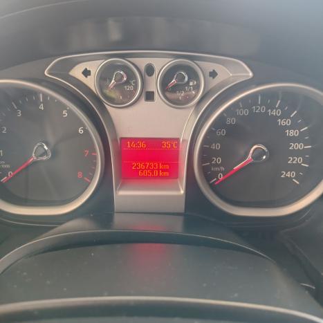 FORD Focus Hatch 2.0 16V 4P GLX FLEX, Foto 4