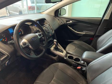 FORD Focus Hatch 2.0 16V 4P FLEX SE POWERSHIFT AUTOM�TICO, Foto 4