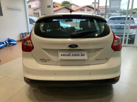 FORD Focus Hatch 2.0 16V 4P FLEX SE POWERSHIFT AUTOM�TICO, Foto 9