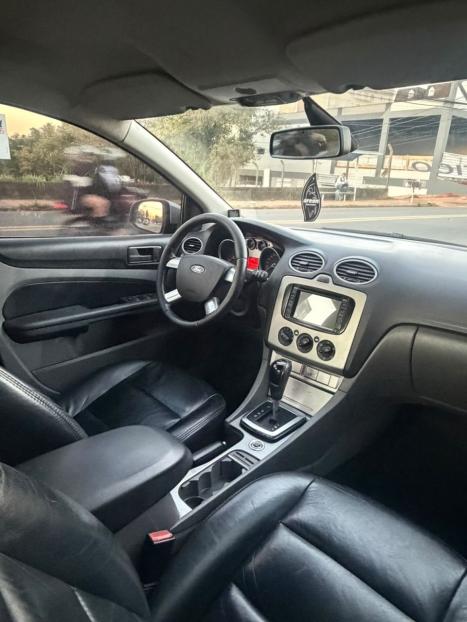 FORD Focus Hatch 2.0 16V 4P FLEX AUTOM�TICO, Foto 10