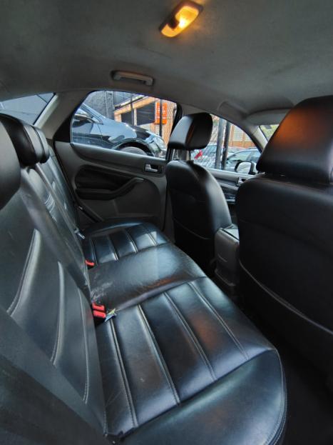 FORD Focus Hatch 2.0 16V 4P FLEX AUTOM�TICO, Foto 5