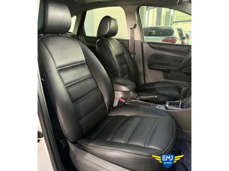 FORD Focus Hatch 2.0 16V 4P GHIA AUTOM�TICO, Foto 25