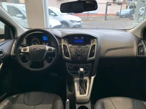 FORD Focus Hatch 2.0 16V 4P FLEX SE POWERSHIFT AUTOM�TICO, Foto 5