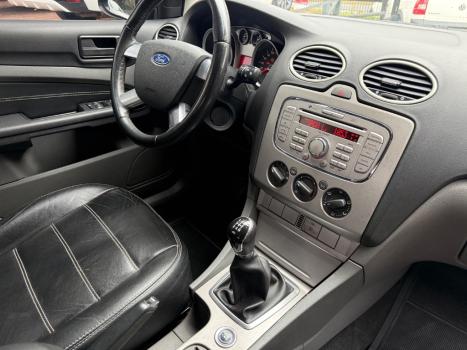 FORD Focus Hatch 2.0 16V 4P GLX FLEX, Foto 5