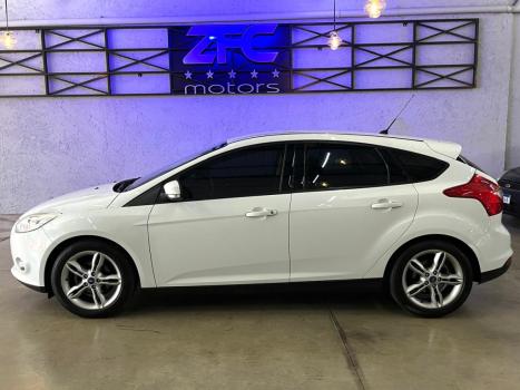 FORD Focus Hatch 2.0 16V 4P FLEX SE POWERSHIFT AUTOM�TICO, Foto 5