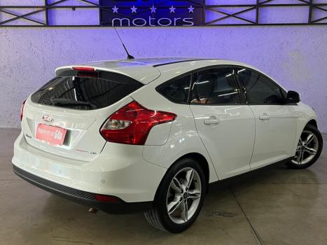 FORD Focus Hatch 2.0 16V 4P FLEX SE POWERSHIFT AUTOM�TICO, Foto 6