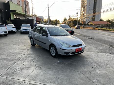 FORD Focus Sedan 1.6 4P GLX FLEX, Foto 2