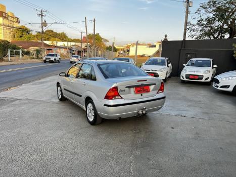 FORD Focus Sedan 1.6 4P GLX FLEX, Foto 6