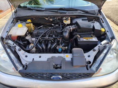 FORD Focus Sedan 1.6 4P, Foto 7