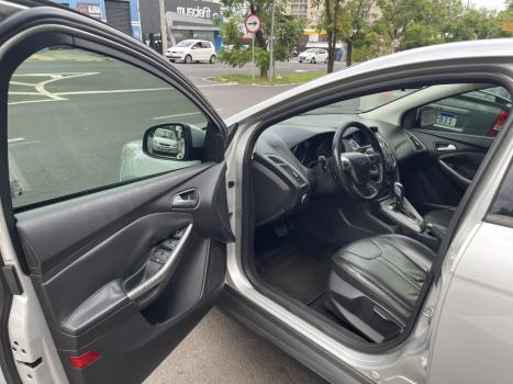 FORD Focus Sedan 2.0 16V 4P FLEX SE POWERSHIFT AUTOMTICO, Foto 4
