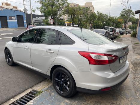 FORD Focus Sedan 2.0 16V 4P FLEX SE POWERSHIFT AUTOMTICO, Foto 6