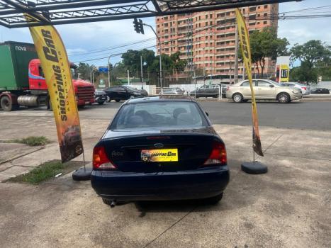 FORD Focus Sedan 2.0 16V 4P, Foto 3