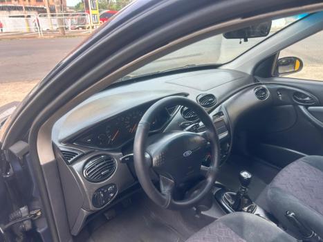 FORD Focus Sedan 2.0 16V 4P, Foto 7