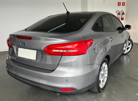 FORD Focus Sedan 2.0 16V 4P FLEX SE POWERSHIFT AUTOM�TICO, Foto 4