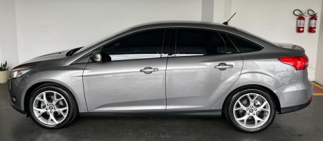 FORD Focus Sedan 2.0 16V 4P FLEX SE POWERSHIFT AUTOM�TICO, Foto 10