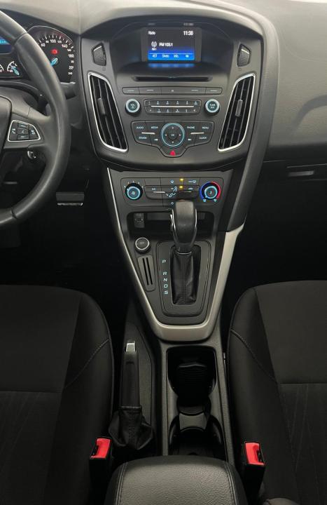 FORD Focus Sedan 2.0 16V 4P FLEX SE POWERSHIFT AUTOM�TICO, Foto 14