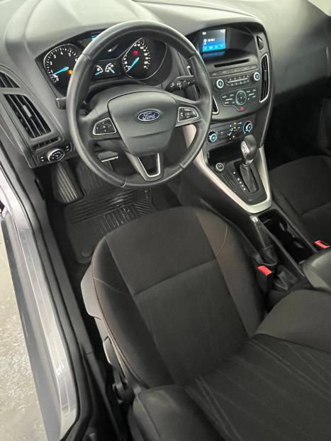 FORD Focus Sedan 2.0 16V 4P FLEX SE POWERSHIFT AUTOM�TICO, Foto 16