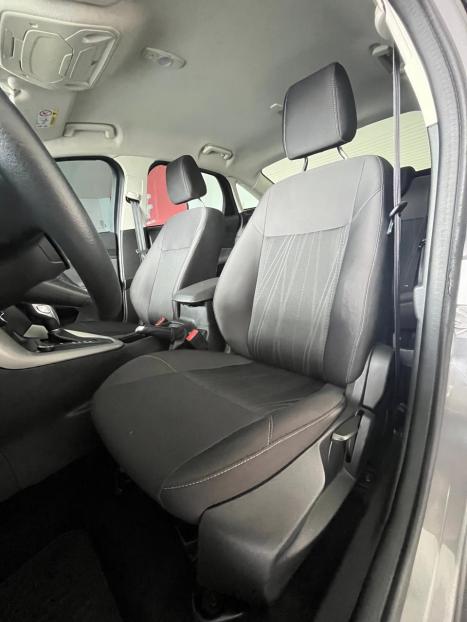 FORD Focus Sedan 2.0 16V 4P FLEX SE POWERSHIFT AUTOM�TICO, Foto 17