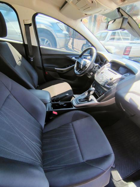 FORD Focus Sedan 2.0 16V 4P FLEX SE POWERSHIFT AUTOM�TICO, Foto 6
