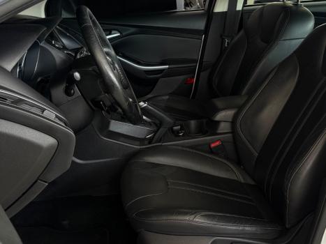 FORD Focus Sedan 2.0 16V 4P FLEX TITANIUM PLUS POWERSHIFT AUTOM�TICO, Foto 8