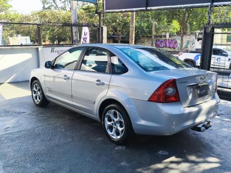 FORD Focus Sedan 2.0 16V 4P FLEX TITANIUM AUTOM�TICO, Foto 8