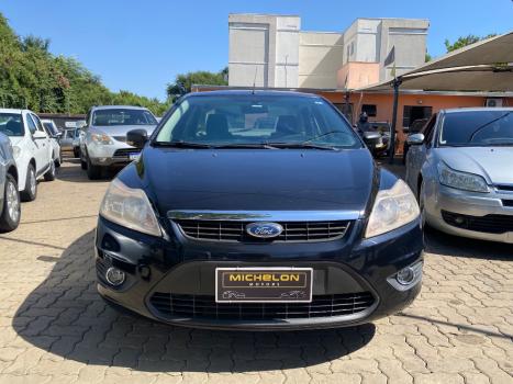 FORD Focus Sedan 2.0 16V 4P GLX FLEX, Foto 3