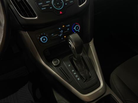 FORD Focus Sedan 2.0 16V 4P FLEX SE POWERSHIFT AUTOM�TICO, Foto 7