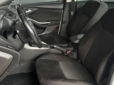 FORD Focus Sedan 2.0 16V 4P FLEX SE POWERSHIFT AUTOM�TICO, Foto 8