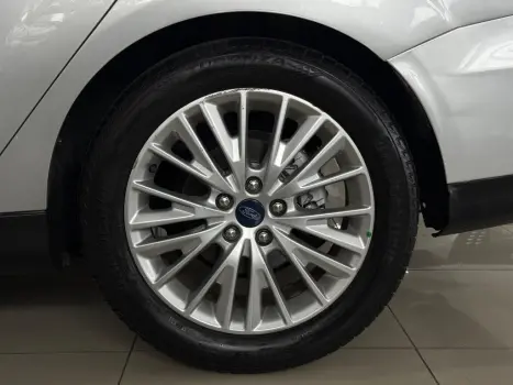 FORD Focus Sedan 2.0 16V 4P FLEX SE POWERSHIFT AUTOM�TICO, Foto 10