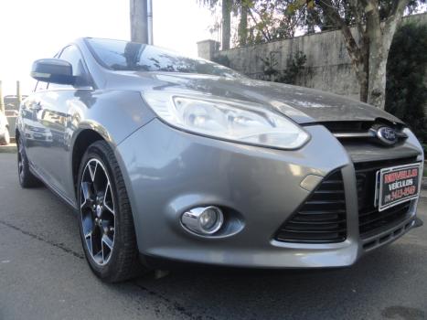 FORD Focus Sedan 2.0 16V 4P FLEX TITANIUM POWERSHIFT AUTOM�TICO, Foto 2