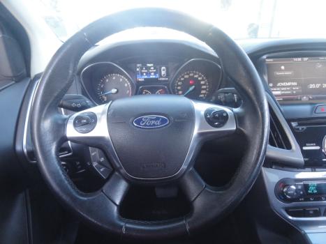 FORD Focus Sedan 2.0 16V 4P FLEX TITANIUM POWERSHIFT AUTOM�TICO, Foto 8