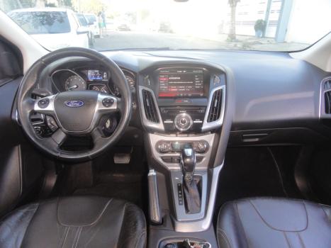 FORD Focus Sedan 2.0 16V 4P FLEX TITANIUM POWERSHIFT AUTOM�TICO, Foto 13